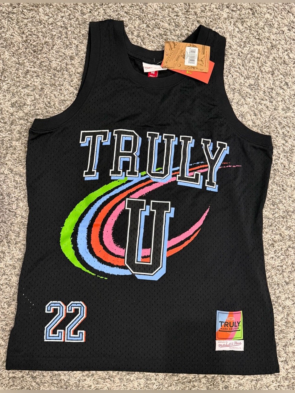 NEW MITCHELL AND NESS TRULY U JERSEY $140 Size Medium NWT